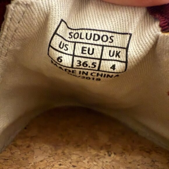 Soludos Anthropologie Velvet Llama Slip-on Sneakers in Burgundy Women's 6 NWOB - Picture 8 of 8